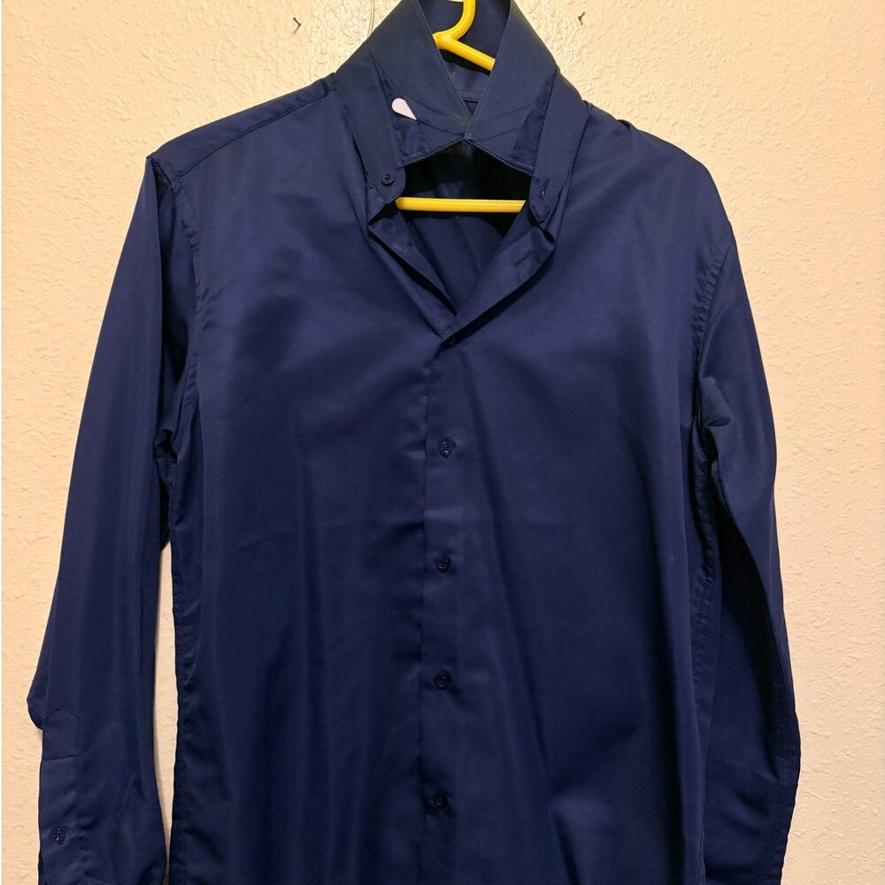Geoffrey Beene Slim Fit Button Down Men's Top Size Medium